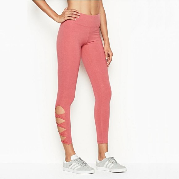 Victoria's Secret VSX Twist Mesh Cut-Out Leggings in Rose - Picture 2 of 10